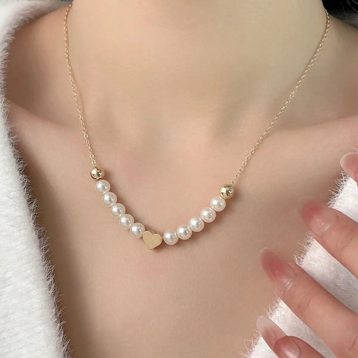 Minimalist Pearl Heart Butterfly Pendnat Clavicle Chain Women Temperament Elegant Jewelry Gifts For Her