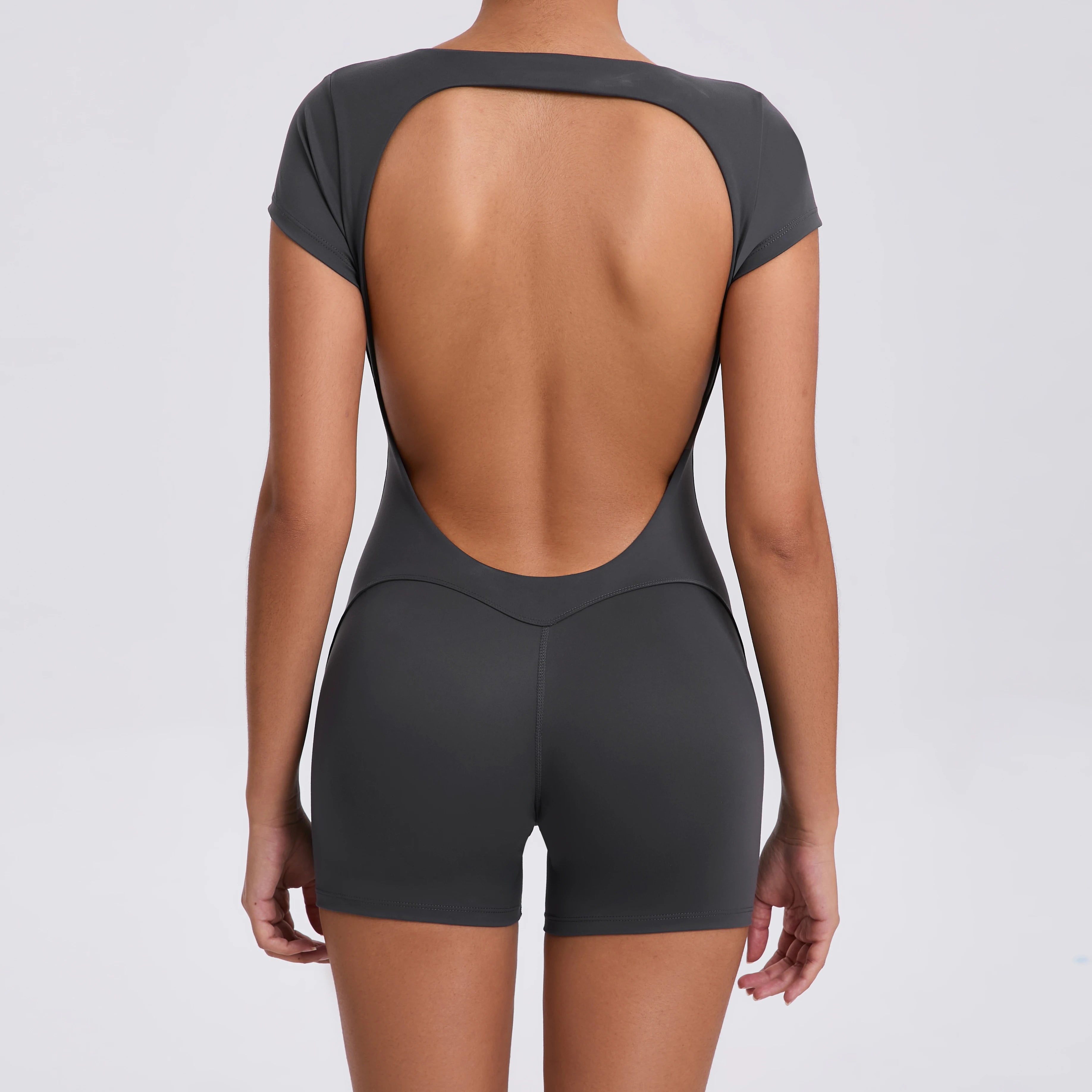 tenue de gym pour femme