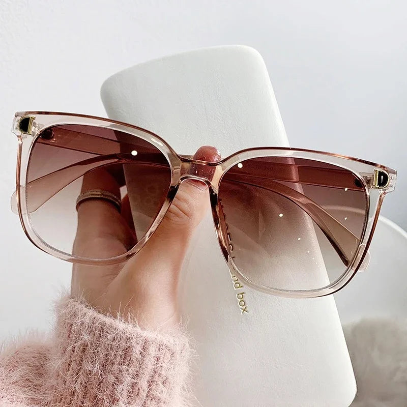 Large Frame Sunglasses for Women, UV Resistant Sunglasses for Women, Gradient Lenses for Women, High-end Anti Glare Sun Visors