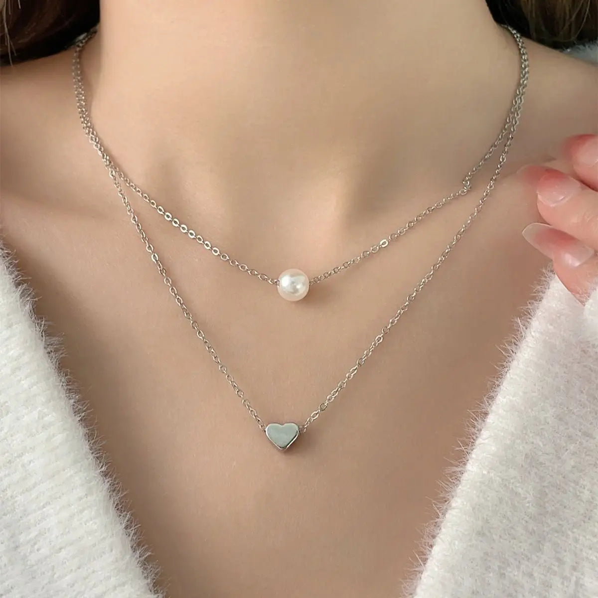 Minimalist Pearl Heart Butterfly Pendnat Clavicle Chain Women Temperament Elegant Jewelry Gifts For Her